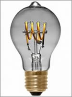 Heldere bulb LED lamp met gekrulde gloeidraad 